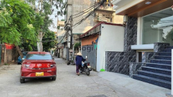 Cho thuê văn phòng/Mặt bằng kinh doanh tầng 1 CCMN