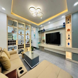 BÁN NHÀ TÂN BÌNH 5 TẦNG- HẺM XE HƠI Gần Sân Bay .Chỉ Hơn 6Tỷ.
