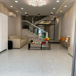 Rẻ 42tr! Cho thuê nhà Đ. Hồ Văn Huê, Q. PN - 4*20m - 4 tầng