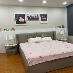 Rẻ 42tr! Cho thuê nhà Đ. Hồ Văn Huê, Q. PN - 4*20m - 4 tầng