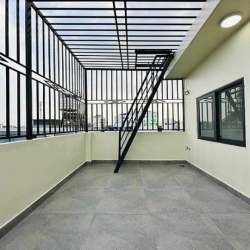 BÁN NHÀ TÂN BÌNH 5 TẦNG- HẺM XE HƠI Gần Sân Bay .Chỉ Hơn 6Tỷ.