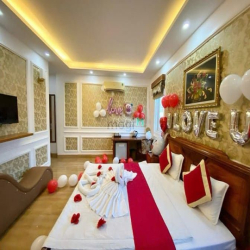 Bán HOTEL Tên Lửa - Đường số 12M - 129m² 7 Tầng Thang Máy - 350 triệu
