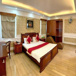 Bán HOTEL Tên Lửa - Đường số 12M - 129m² 7 Tầng Thang Máy - 350 triệu