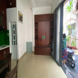 Hẻm Xe Hơi ThôngTrung Tâm Phường 1,Ngang 5M Kinh Doanh Vip,4 Tầng BTCT