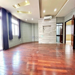 Nhà 4 lầu góc 2 mặt tiền đường Trần Đại Nghĩa, TTTM Cái Khế, Cần Thơ