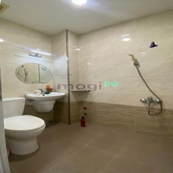 Hẻm Xe Hơi ThôngTrung Tâm Phường 1,Ngang 5M Kinh Doanh Vip,4 Tầng BTCT
