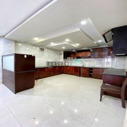 Nhà 4 lầu góc 2 mặt tiền đường Trần Đại Nghĩa, TTTM Cái Khế, Cần Thơ