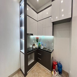 Ngõ Khâm Thiên- TT Đống Đa- Full NT ViP- 5 Tầng - 4.75 tỷ.