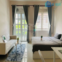 Ưu Đãi-Khai Trương Căn Hộ Ban Công_50m2_Nội Thất Cao Cấp_Ngay Sân Bay