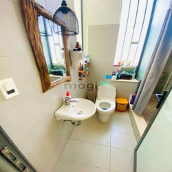 Cao Cấp - Căn Penthouse Full Nội Thất Ngay Mặt Tiền Tại Võ Duy Ninh