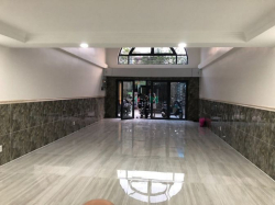 Cho thuê nhà VP mới xây 500m2, giá thuê 35tr, đường Trần Não