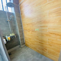 Cao Cấp - Căn Penthouse Full Nội Thất Ngay Mặt Tiền Tại Võ Duy Ninh