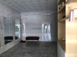 Bán shop kinh doanh mặt tiền đường Nguyễn Đức Cảnh, Phú Mỹ Hưng