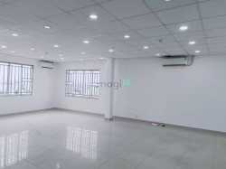 Văn phòng 55m2 Giá Rẻ đường Nguyễn Xí Bình Thạnh
