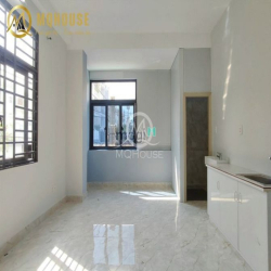 căn hộ TRỐNG sẵn ở liền FULL nội thất cửa sổ lớn tại P10 Tân Bình_30m2