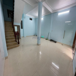 Cho thuê nhà riêng ngõ 26 Đỗ Quang, diện tích 75m2 x 5 tầng, giá 20tr
