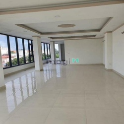 Bán toà nhà văn phòng 5 tầng quận 12 - 2 mặt tiền đường 8m - thang