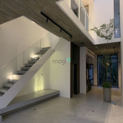 Cho thuê BT Thảo Điền Quận 2, 7.15x31m, 4pn, hồ bơi, sân vườn