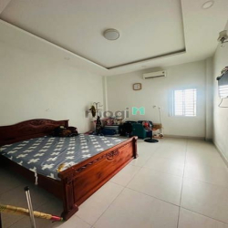 Bán Nhà 3Tầng HXH Đường Số Tân Quy Q7- Ngang 4x22m ( Gía bán 8,9 tỷ)