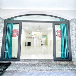 Cho thuê nhà nguyên căn mới đẹp đầy đủ nội thất khu Trần Xuân Soạn