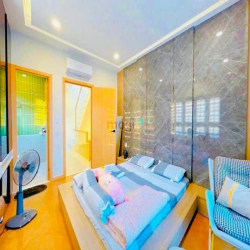 Phan Huy Ích Trường Chinh, căn góc ô tô vòng quanh, hẻm xe hơi thông