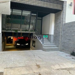 Bán tòa nhà VP + CHDV, HXH Bùi Thị Xuân, 4.5x30 Hầm5Tầng,HĐT:120tr/tr