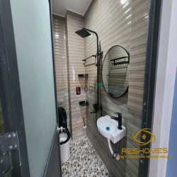 Bán nhà phường Thống Nhất 1 trệt 3 lầu mới 128m2 giá chỉ còn 4,5 tỷ