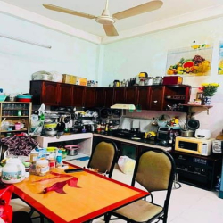 Bân nhà rộng đẹp 2 lầu (5x16,5) 220/47/13 Nguyễn Văn Khối P9 Gò Vấp