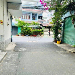 Bân nhà rộng đẹp 2 lầu (5x16,5) 220/47/13 Nguyễn Văn Khối P9 Gò Vấp