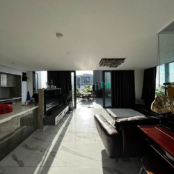 Cho thuê căn Penthouse cao cấp Xi Grand Court Q.10