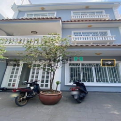 Bán nhà Trung Tâm Bình Thạnh, Sát Quận 1, 3 lầu chỉ hơn 18 tỷ 115m²,