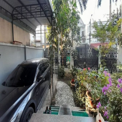 Chủ giảm 2 tỷ bán gấp Nhà 3T Đỗ Xuân Hợp, Quận 9, 125m2 chỉ hơn 8 tỷ