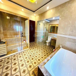 Sở hữu ngay căn nhà Võ Văn Tần, P 6, Quận 3, DT 52m2, giá 3 tỷ 550tr.