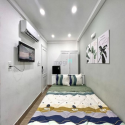 Căn Hộ Balcony Y Hình Ngay Chợ Bàu Sen Quận 5, 2' Đi ĐH Sư Phạm