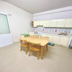 Ký túc xá mới giá rẻ gần Hàng Xanh Bình Thạnh