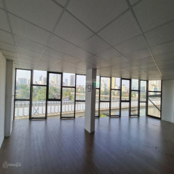 BÁN GẤPNhà Mặt Phố Hoàng Cầu, VIEW HỒ ĐỐNG ĐA, 240M2,MT 8.2M, 89 TỶ