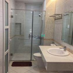 Căn hộ cao cấp Studio full nội thất ba công máy giặt riêng
