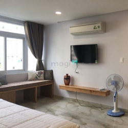 Căn hộ cao cấp Studio full nội thất ba công máy giặt riêng