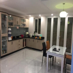 Cần bán gấp nhà đường Số 8A, p Bình Trị Đông B.DT: 5 x 20m, 3.5 tấm.