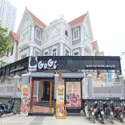 Cho thuê nhà mặt gần ngã tư Nguyễn Tuân – Mặt tiền 35m– Diện tích 330m