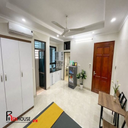 Căn studio siêu xinh xẻo tại ngõ 201 Cầu Giấy