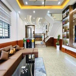 NHÀ NGỘP bán gấp 222 Bùi Đình Túy,p12,Bình Thạnh ,70m2,3tỷ 5, sổ sạch
