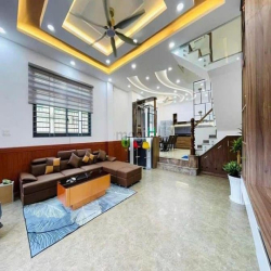 NHÀ NGỘP bán gấp 222 Bùi Đình Túy,p12,Bình Thạnh ,70m2,3tỷ 5, sổ sạch