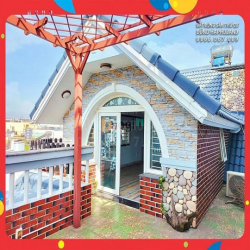 QTB. Bán Khách Sạn 12P (16P). Nhà MẶT TIỀN, căn góc. 167m2, 7T (H+TM).