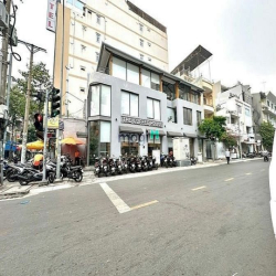 Cho Thuê Nhà Góc 2 Mặt Tiền Trần Quang Khải “5x25M–3 Tầng”, Giá 130tr