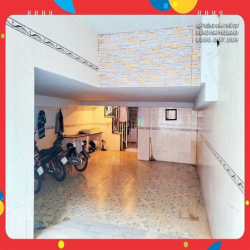 QTB. Bán Khách Sạn 12P (16P). Nhà MẶT TIỀN, căn góc. 167m2, 7T (H+TM).