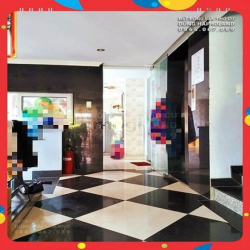 QTB. Bán Khách Sạn 12P (16P). Nhà MẶT TIỀN, căn góc. 167m2, 7T (H+TM).