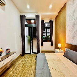 Cần Bán Gấp SIÊU PHẨM Nguyễn Thiện Thuật,phường 3,Quận 3, giá 3 tỷ2