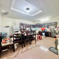 Ô tô né Bình giã ngay hoàng hoa thám, 5x16m, 3 tầng, 13.x tỷ