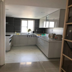Bán nhanh CHCC Mỹ Khánh 2, DT 189m2, TK 4PN, 1PLV, 3WC, HDT, giá 8 tỷ